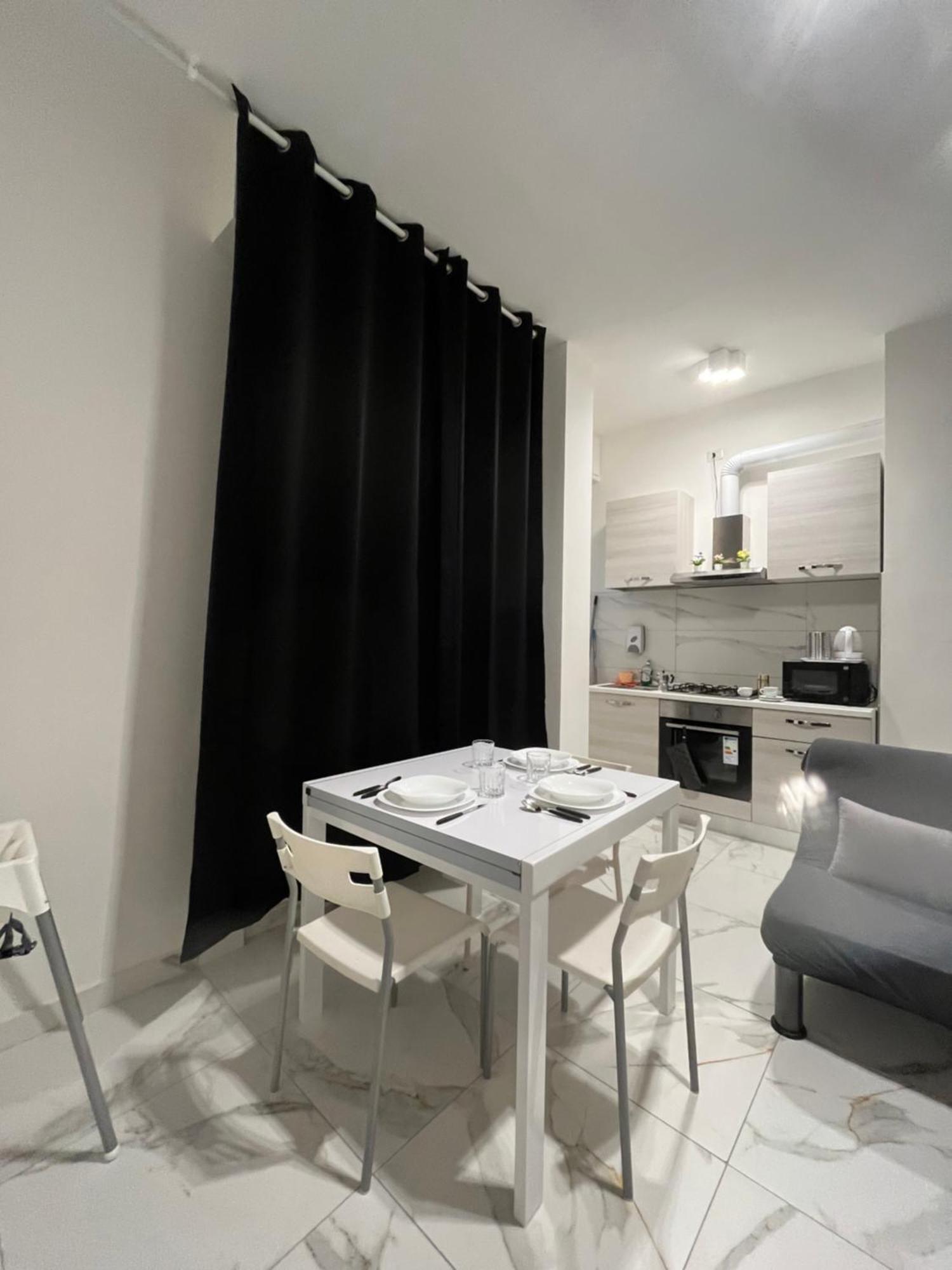 Jcube Apartments Bocconi Milano Εξωτερικό φωτογραφία