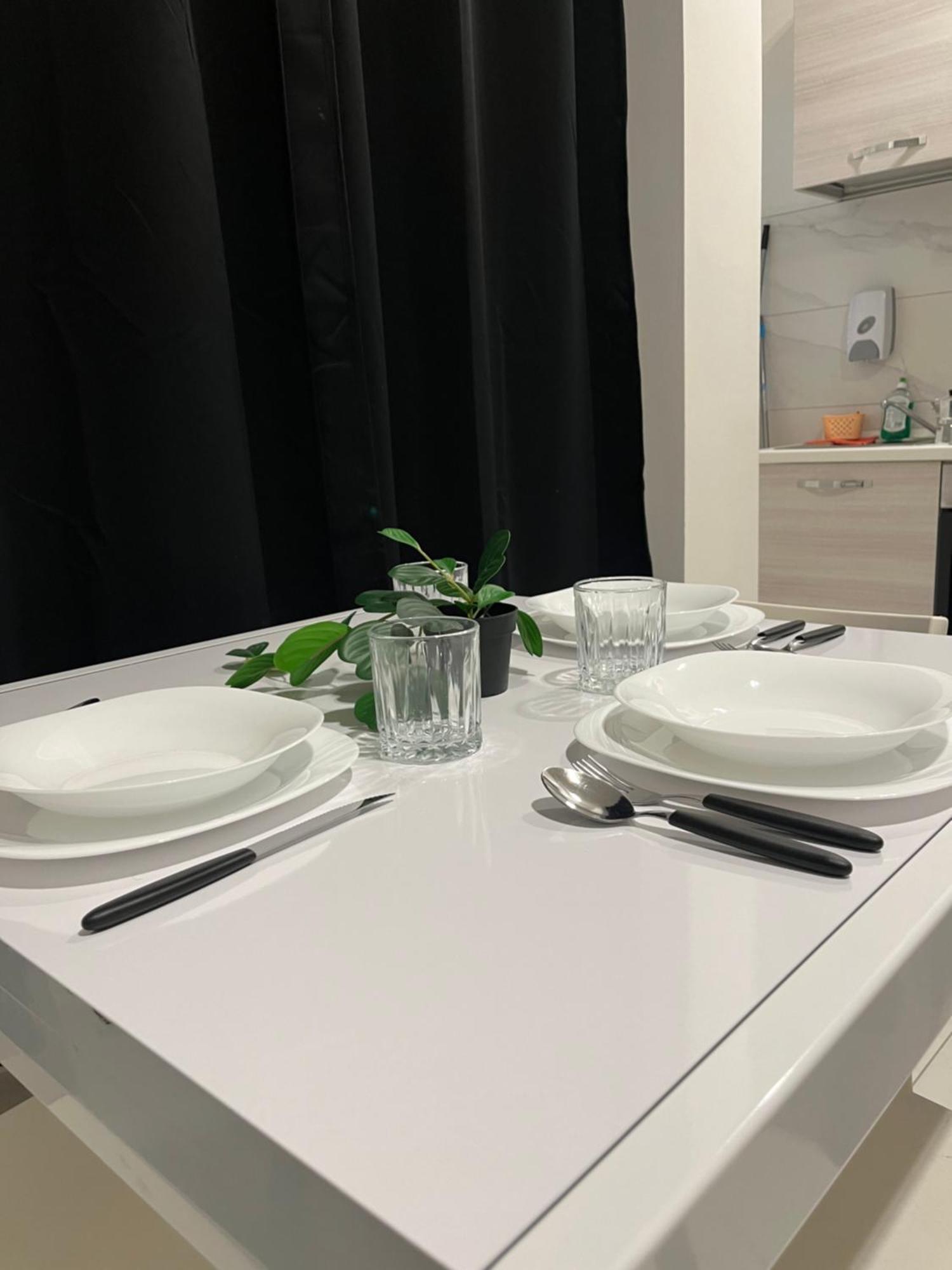 Jcube Apartments Bocconi Milano Εξωτερικό φωτογραφία