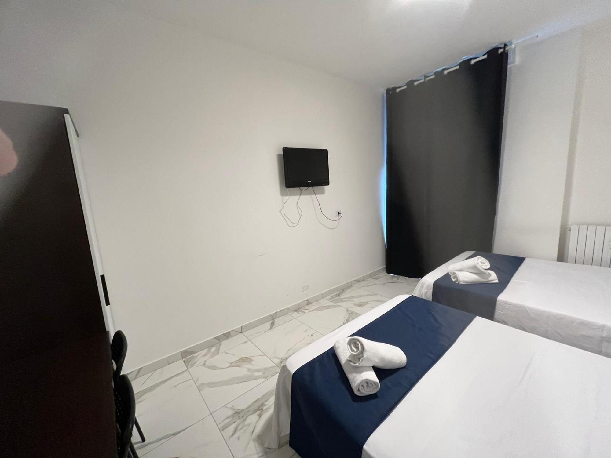 Jcube Apartments Bocconi Milano Εξωτερικό φωτογραφία