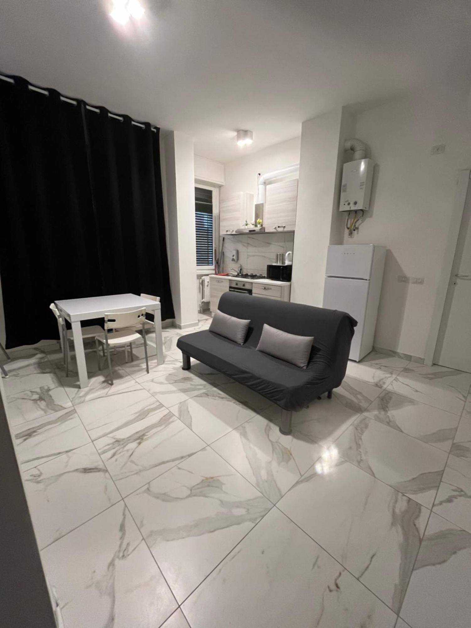Jcube Apartments Bocconi Milano Εξωτερικό φωτογραφία